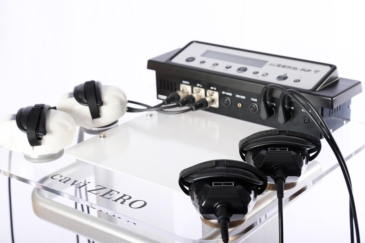 最新の痩身マシン完備